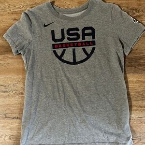 Women’s athletic shirts 3 shirts all girls one price